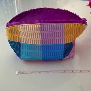 Cosmetic travel bag